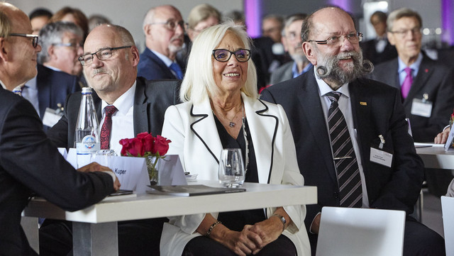 Jutta Endrusch (2. Vorsitzende) und Guido Arens (stellv. Vorstandsmitglied), Classic Remise Düsseldorf anläßlich der 70 Jahrsfeier des DBB NRW 