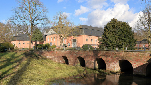 Ostflügel von Schloss Wickrath